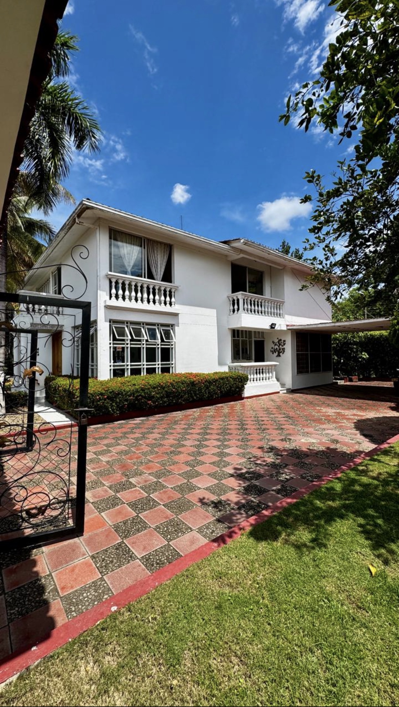 Casa de Lujo Premium