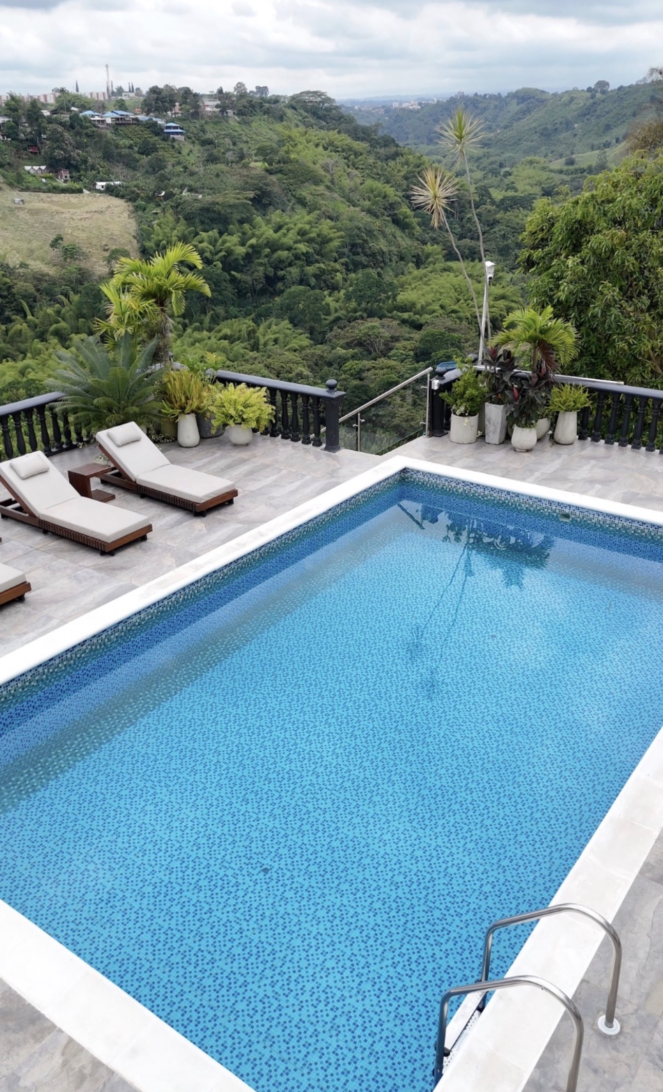 Villa de Lujo Calarcá